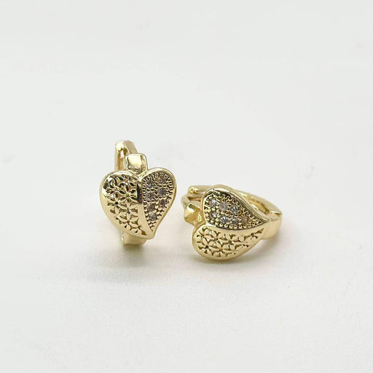 Huggies Corazón Bicolor con Zirconias en Chapa de Oro 18K | Mael Joyería