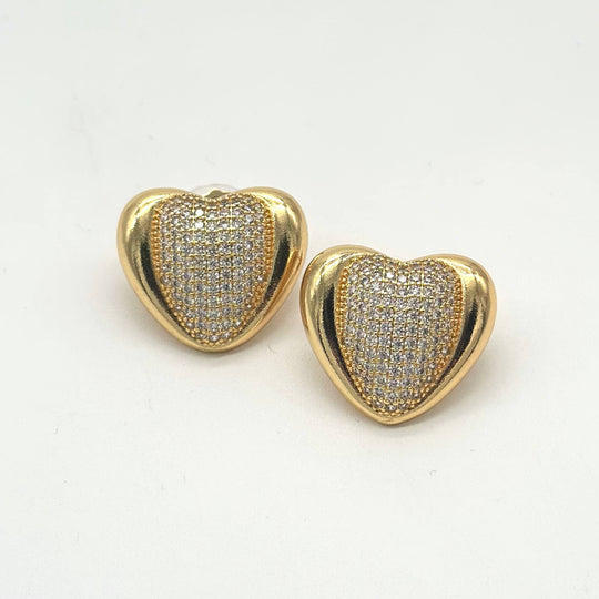 Aretes Corazón con Zirconias Pavé en Chapa de Oro | Mael Joyería