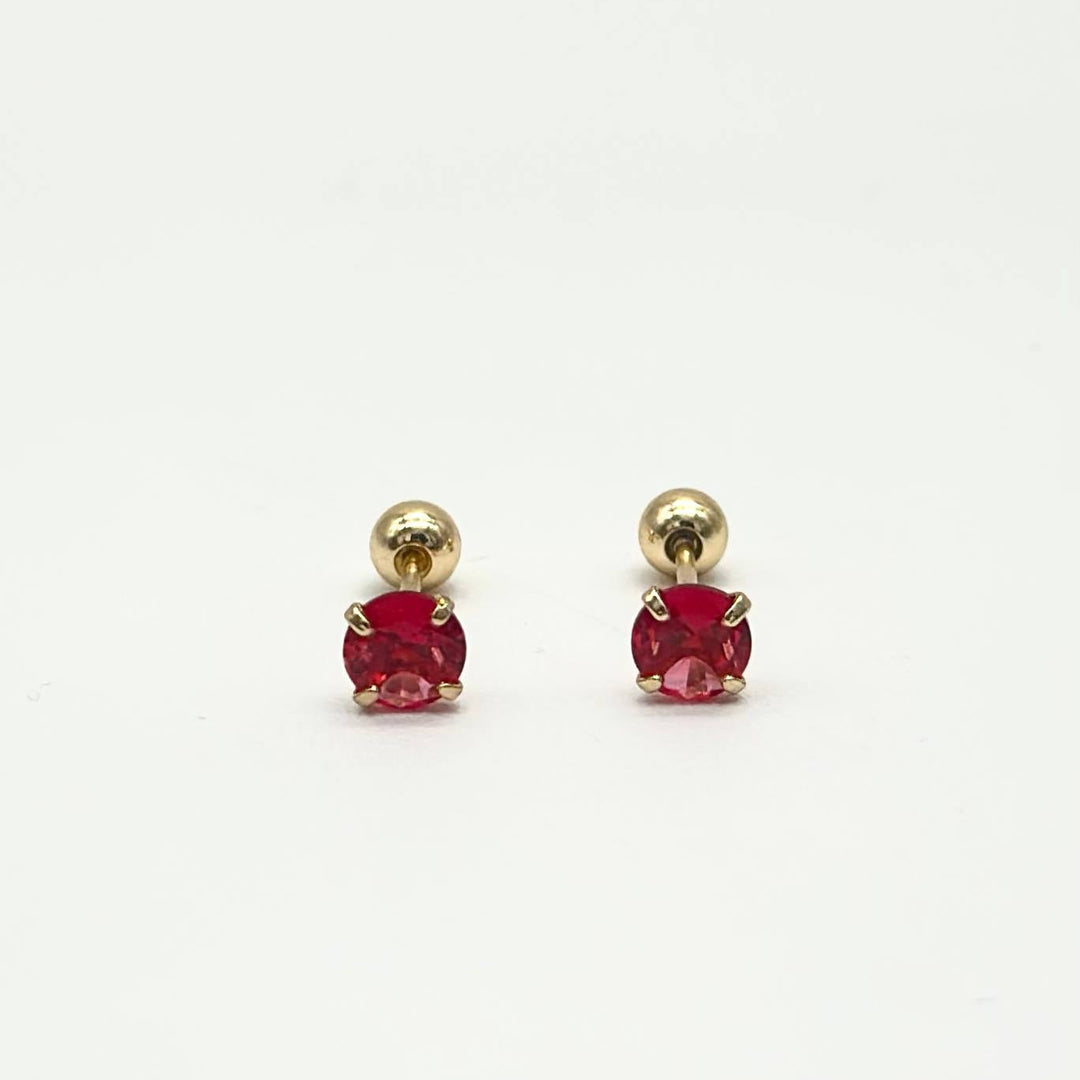 Broqueles con Zirconia Roja en Chapa de Oro |Mael Joyería