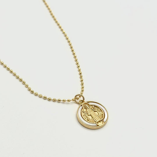 Collar San Benito en Chapa de Oro | Mael Joyería
