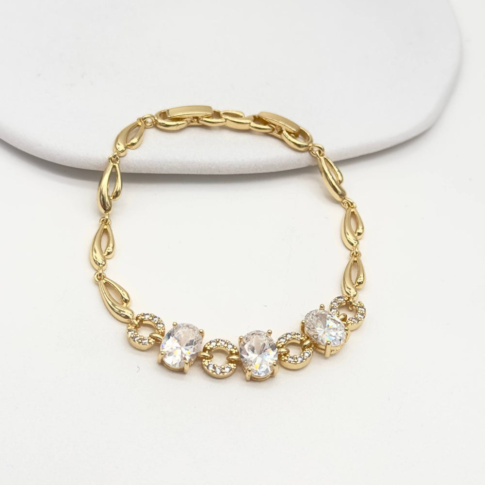 Pulsera Elegance Triple Cristal | Chapa de Oro 18K