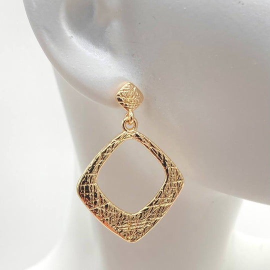 ARETE ROMBO COLGANTE CHAPA DE ORO 18K