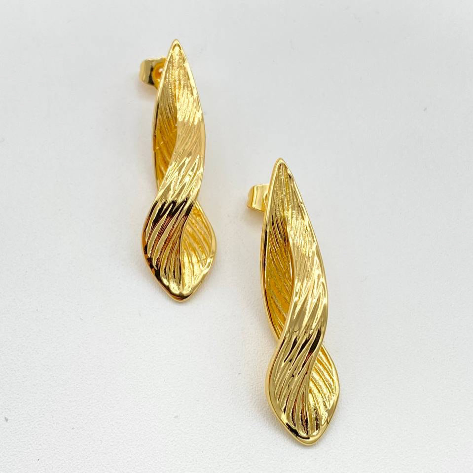 ARETE CONCAVO CHAPA DE ORO 18K